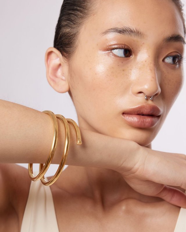 Large Coil Bangle