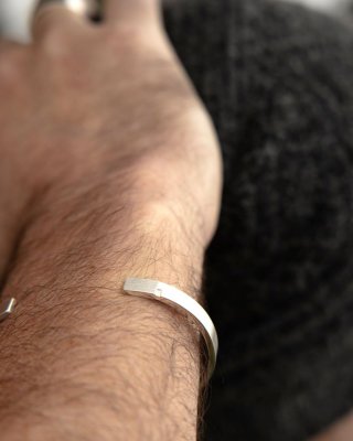 AjjourWorld LE JONC | Men's Silver Bangle