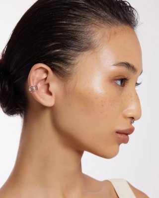 AjjourWorld Lucca Ear Cuff