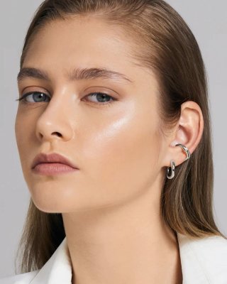 AjjourWorld Kyma Delta Ear Cuff